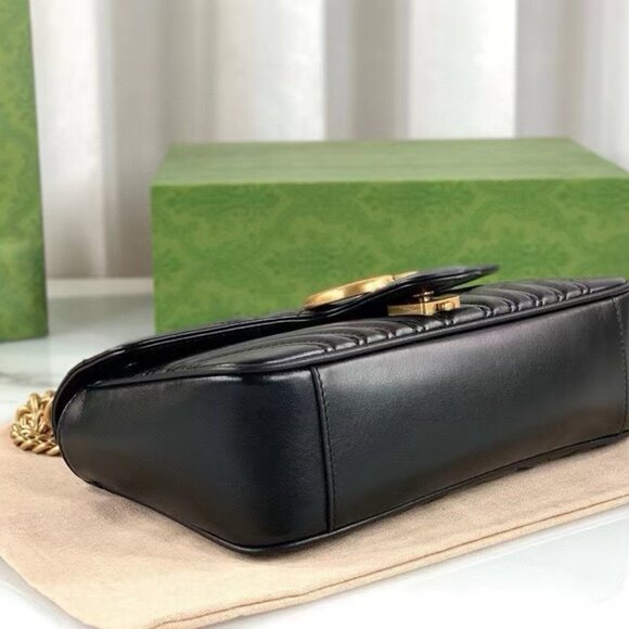 Authentic Women's GUCCI GG Marmont Gmall Matelasse Bag - Picture 7 of 8